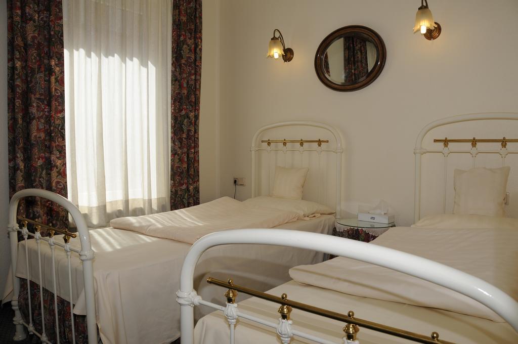 Hotel Admiral فيسبادن الغرفة الصورة